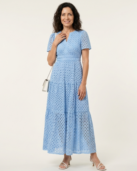 Célestine | Robe Maxi Broderie Anglaise Élégance Pure
