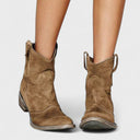  Marron