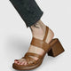  Marron