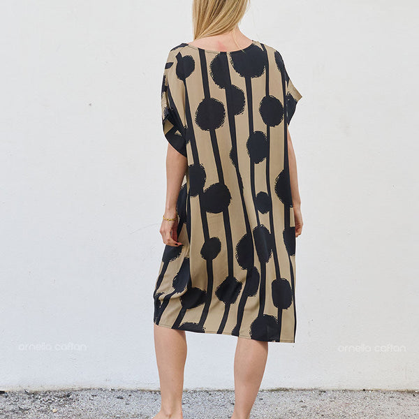 Robe décontractée à poches courtes – Ornella Caftan™